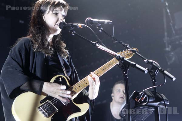 OF MONSTERS AND MEN - 2015-11-05 - PARIS - Casino de Paris - 